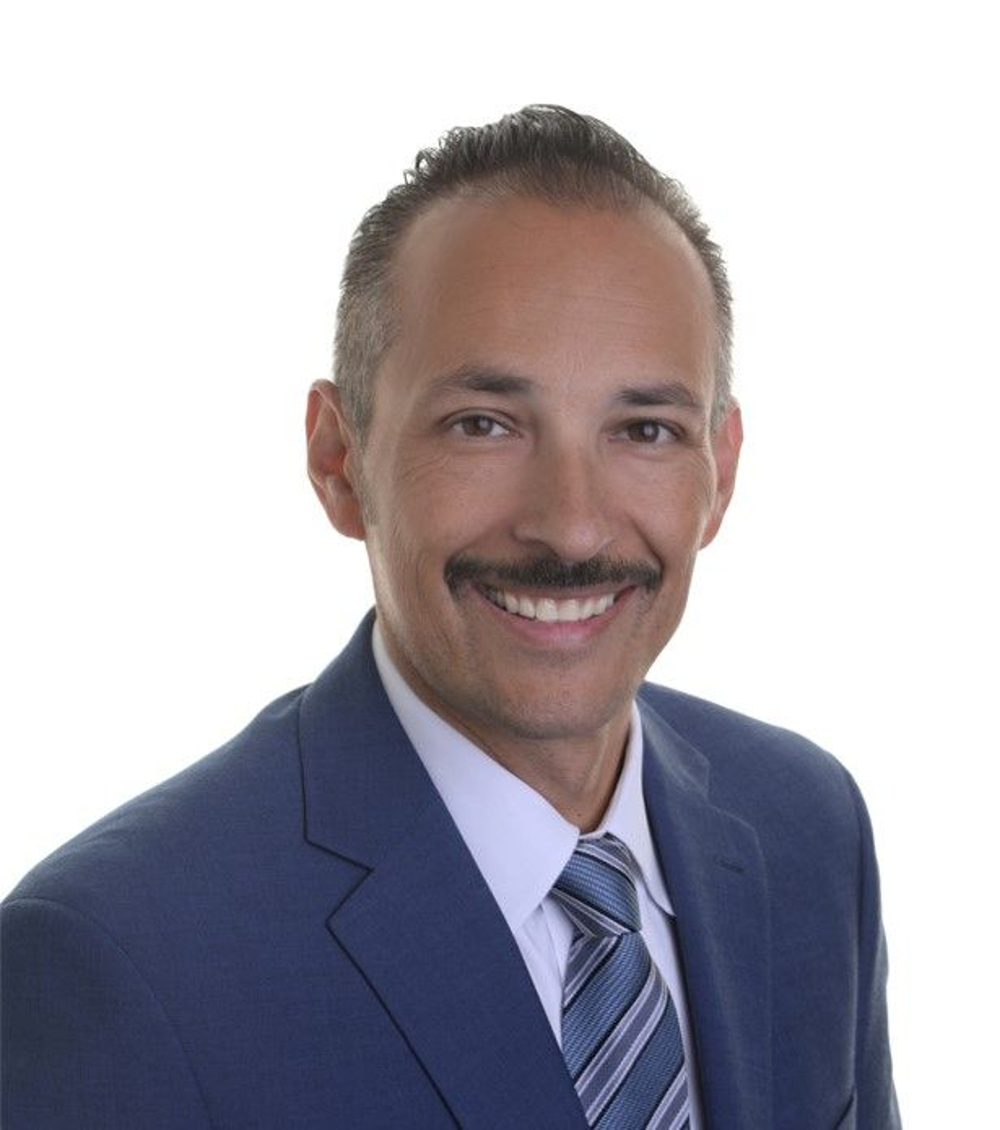 Tom Gonzalez - Realtor in Yorba Linda, CA