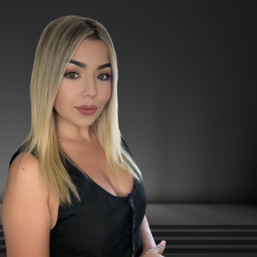 Jenny Vazquez - Realtor in Riverside, CA