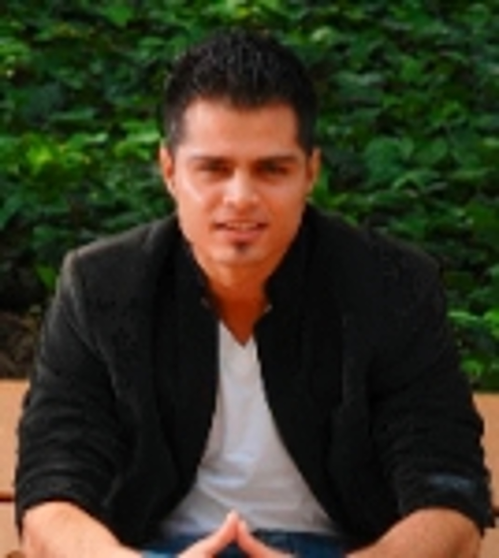 Jonathan Gutierrez - Realtor in Calabasas, CA