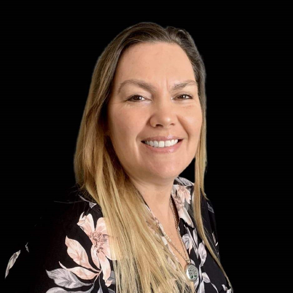Julie Brown - Realtor in Grand Blanc, MI