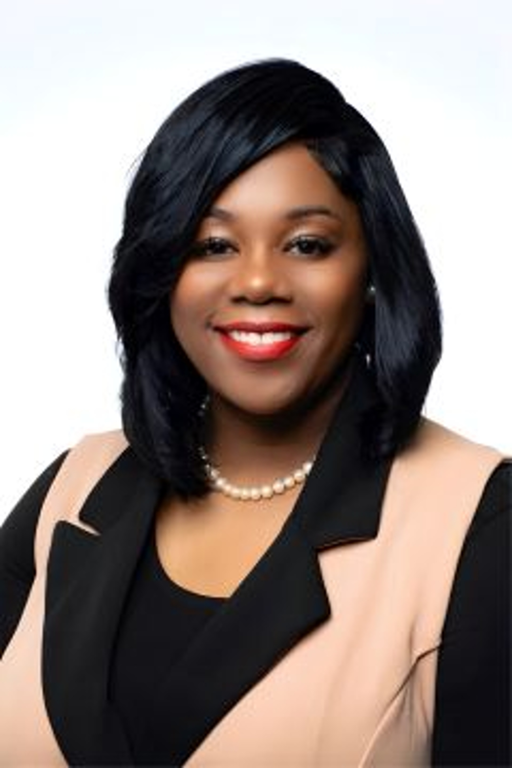 Ashley Baptiste - Realtor in Pineville, LA