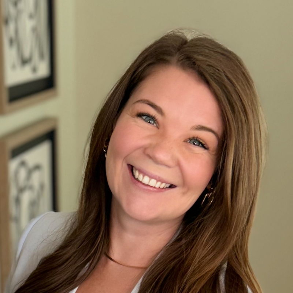 Kelly Hall - Realtor in Greensboro, NC