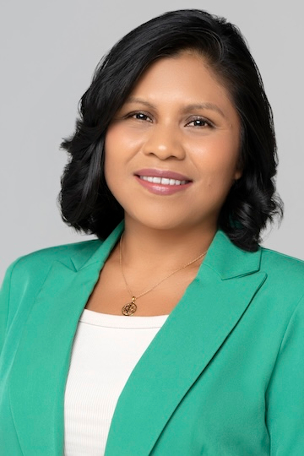 Clara Perez - Realtor in Englishtown, NJ