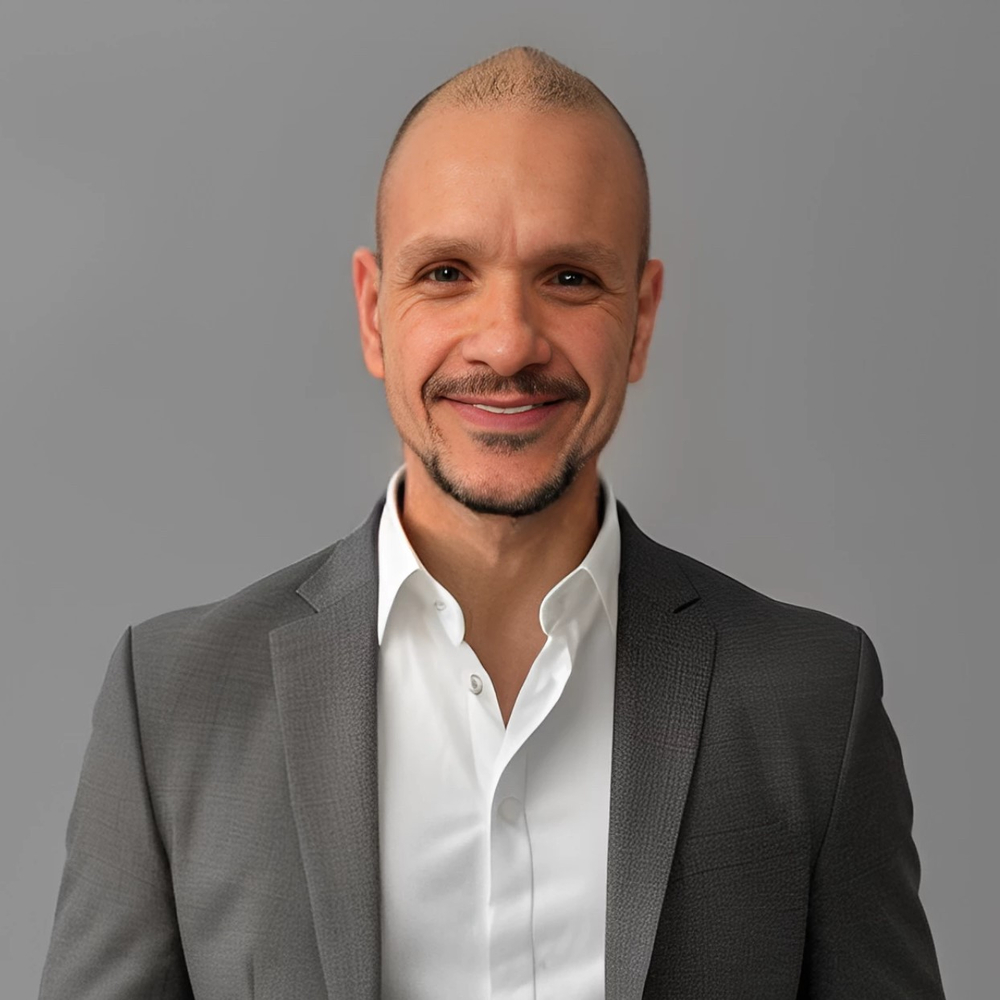 Ioannis Dunn Srimuangboon - Realtor in Middletown, NY