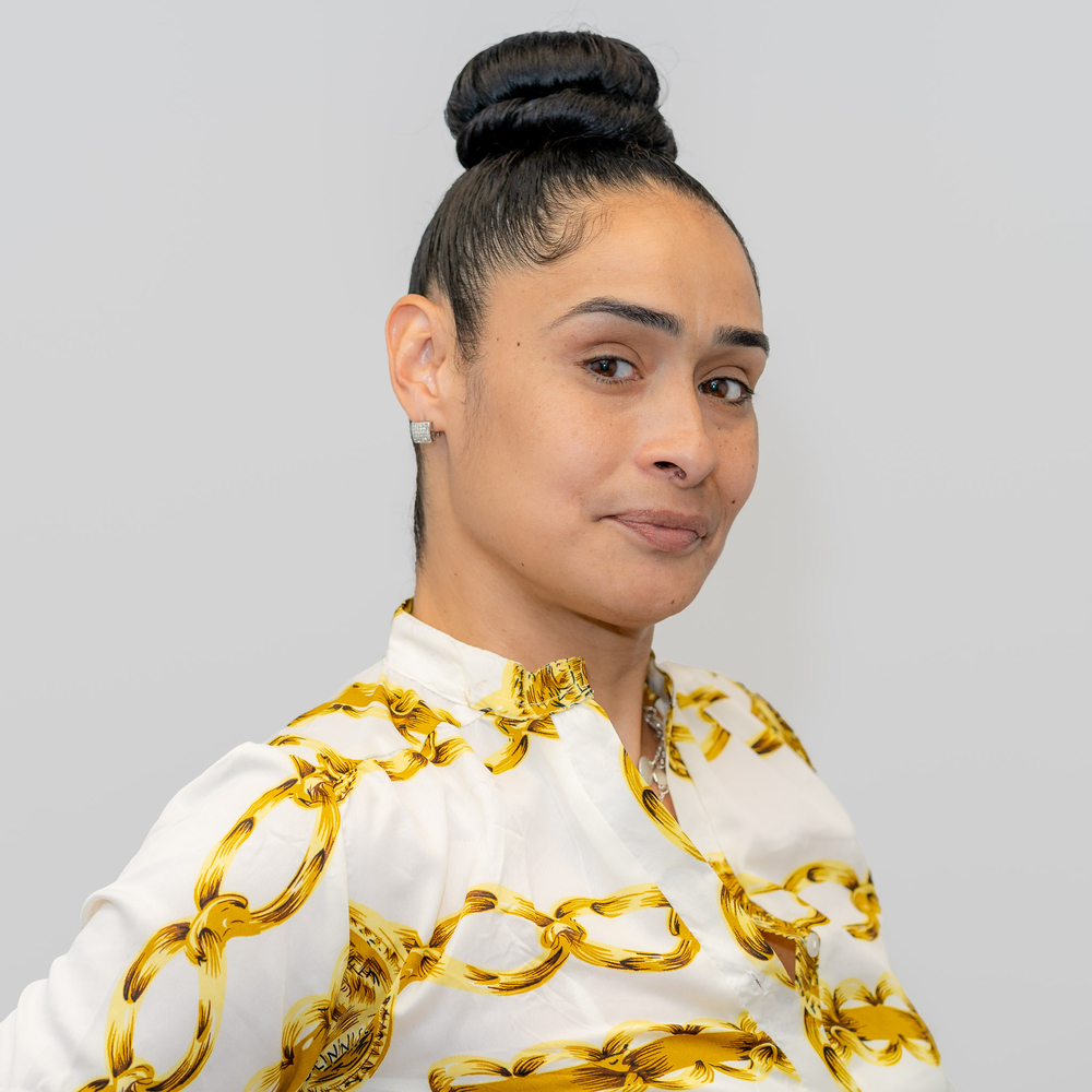 Cynthia Nieves - Realtor