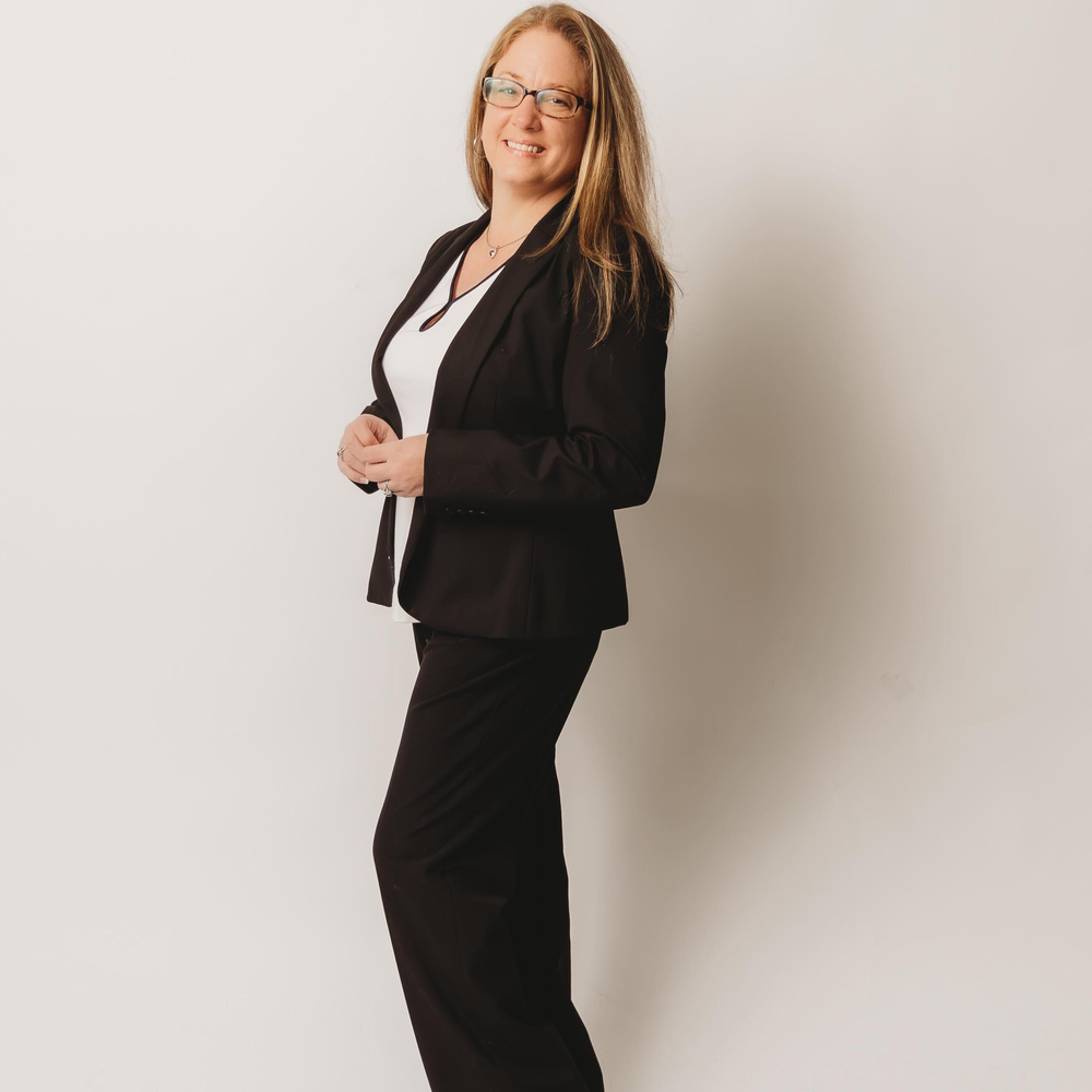 Hilary Schreckenbach - Realtor in Austin, TX
