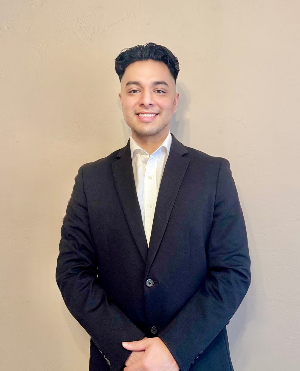 Christian Hernandez - Realtor in De Pere, WI