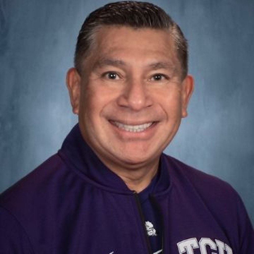 Isaac Lopez - Realtor in Fort Worth, TX