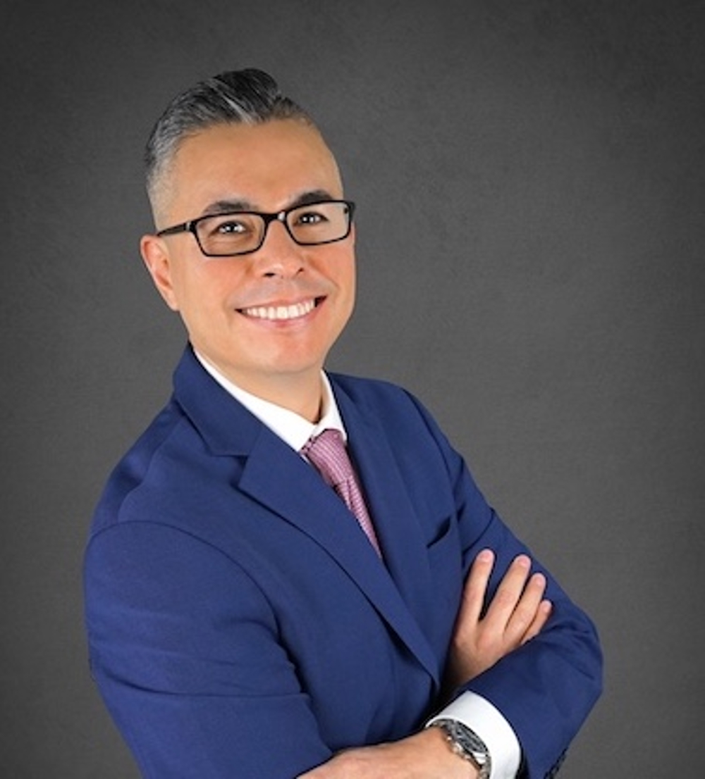 Ely Rivera - Realtor in Houston, TX