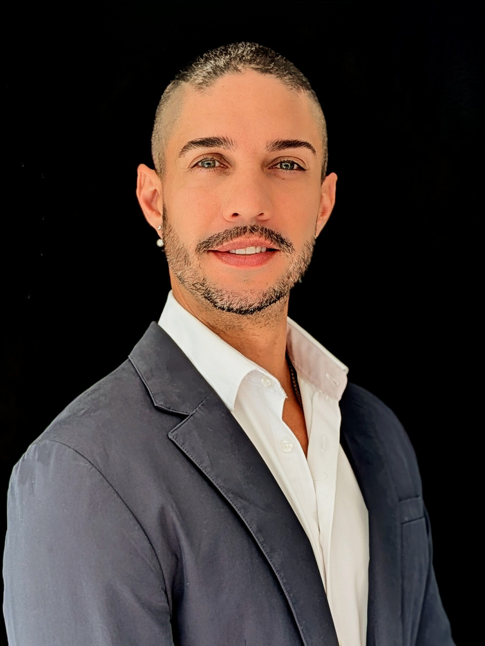 Charlie Moller - Realtor in Santa Monica, CA