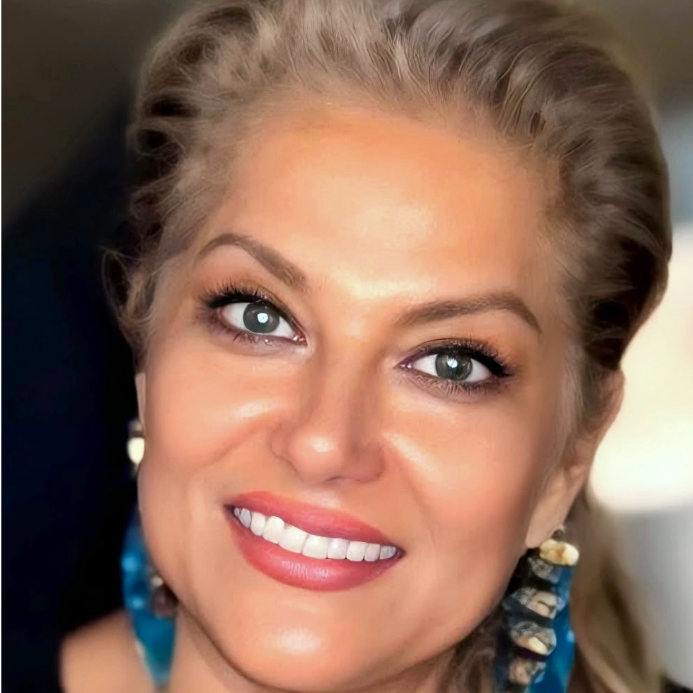 Sahar 'Sarah' Madani - Realtor in Laguna Niguel, CA