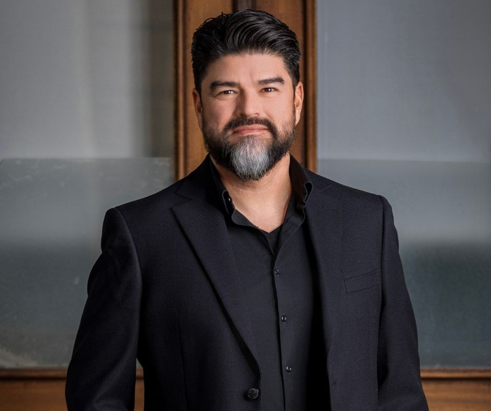 Omar Javier Flores - Realtor in Harlingen, TX