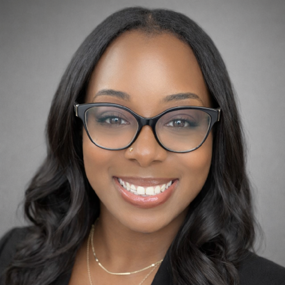 Shetoya Mahone - Realtor in Orland Park, IL