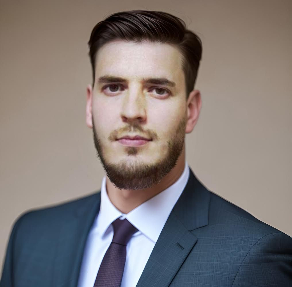 Maksim Semeniuk - Realtor in Beverly Hills, CA