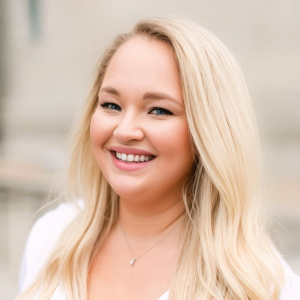 Alexis Sullivan - Realtor in Edwardsville, IL