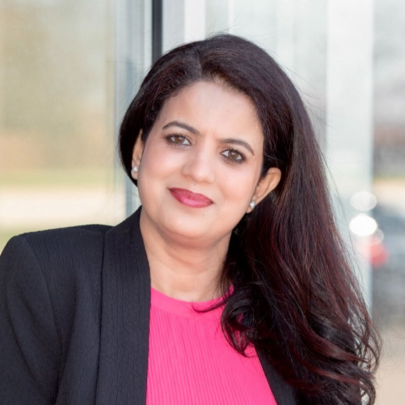 Nisha Sinha in Naperville, IL