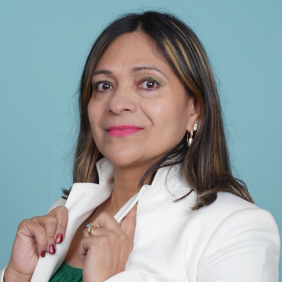 Lorena Haro in La Grange, IL