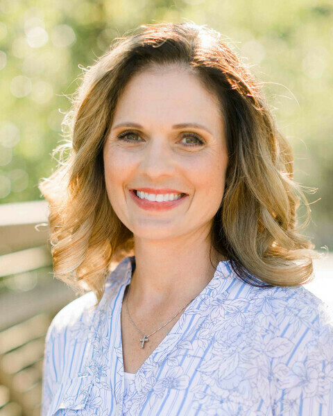 Michelle Cowling - Broker in Highland, IN