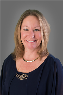 Liza Larsen - Realtor in Rochester, MN