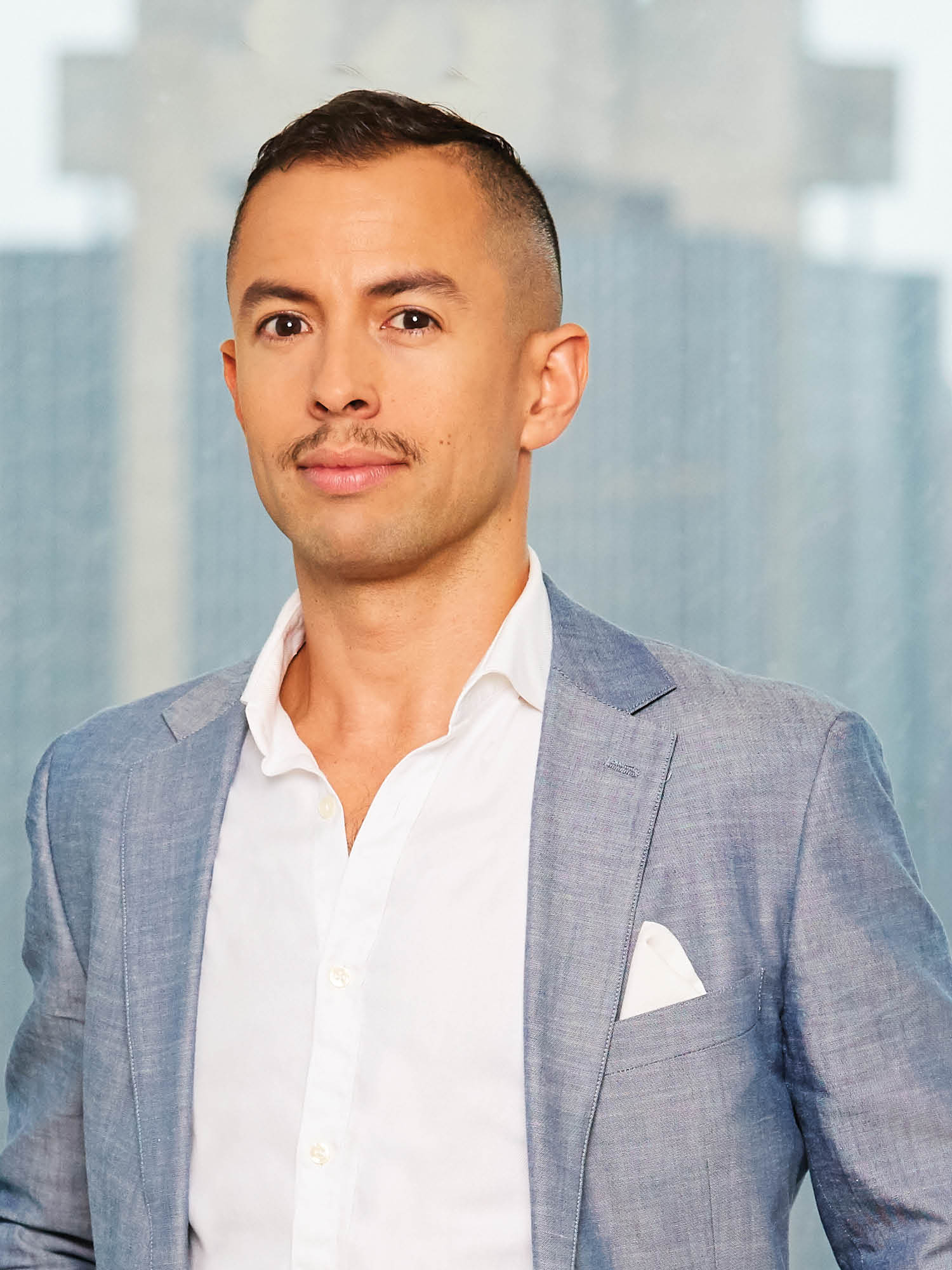 Alberto Galindo - licensed associate re broker in New York, NY