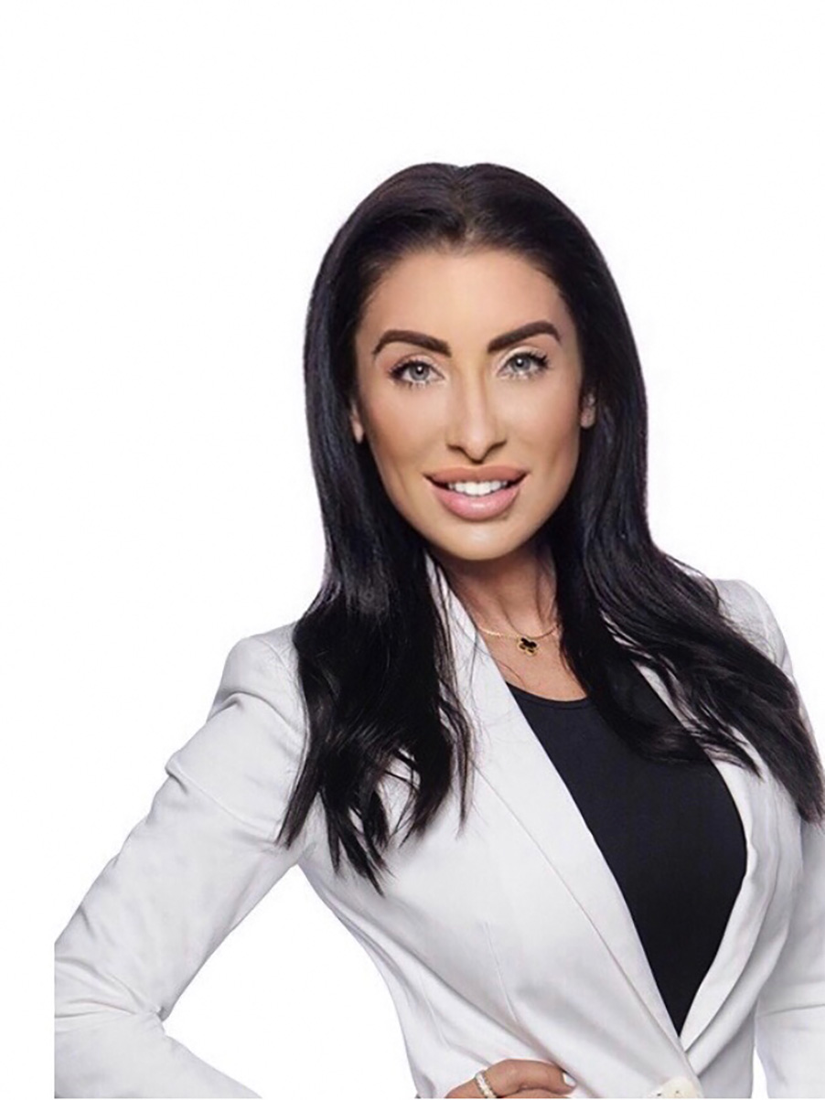 Jessica Canizales - Sales Associate in Miami, FL