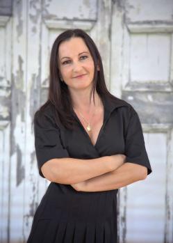 Marzena Kubik - Associate Broker in Rolling Meadows, IL