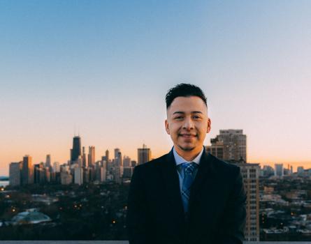 Sebastian Vivas - Associate Broker in Chicago, IL