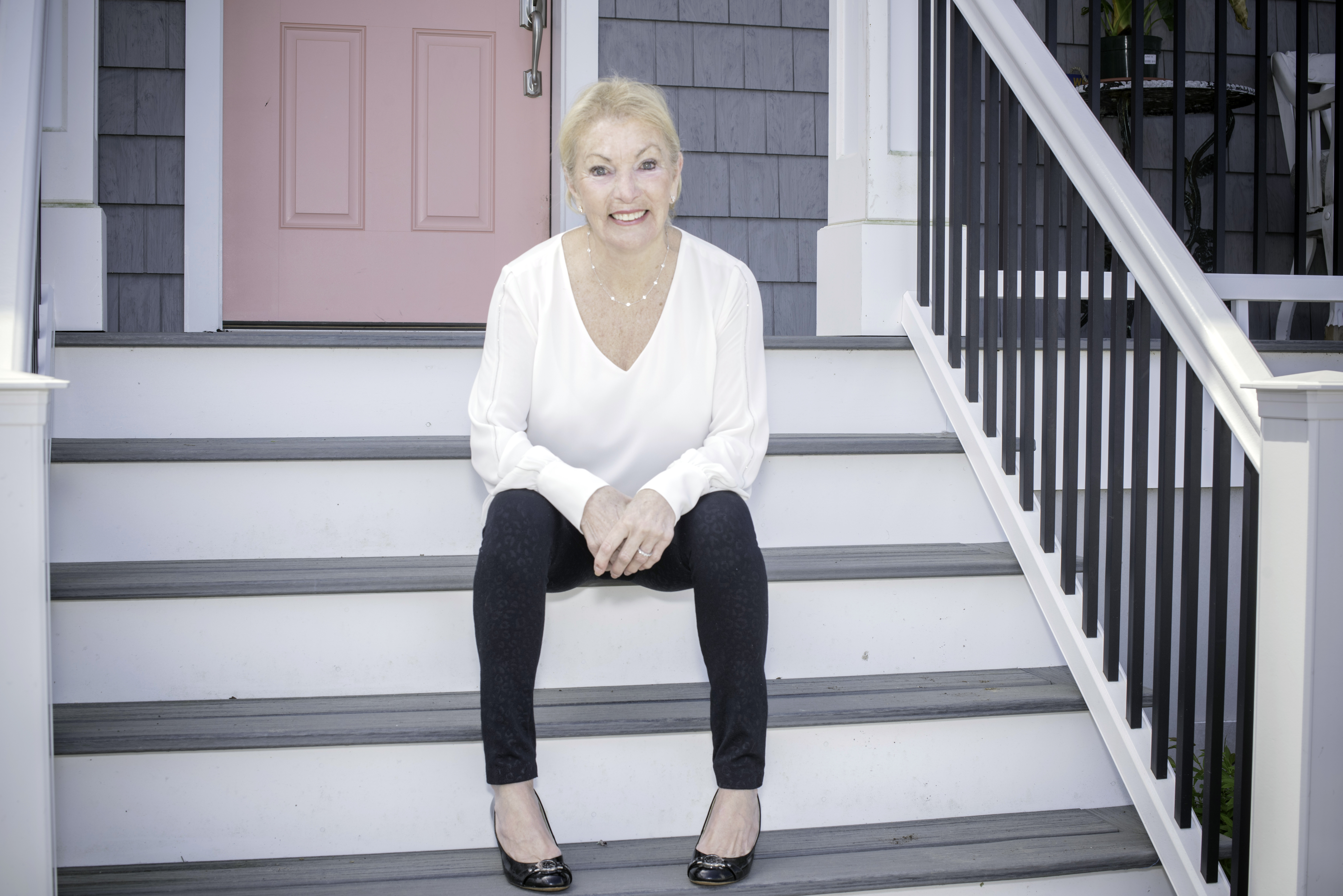 Sharon Mitchell - Licensed Real Estate Salesperson in Babylon, NY