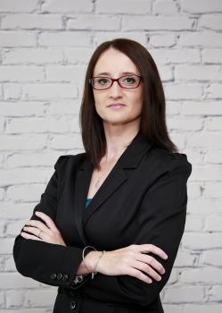 Magdalena Niewinski - Associate Broker in Rolling Meadows, IL