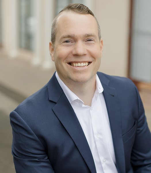 Ryan Connelly - Sales Associate in Madison, CT
