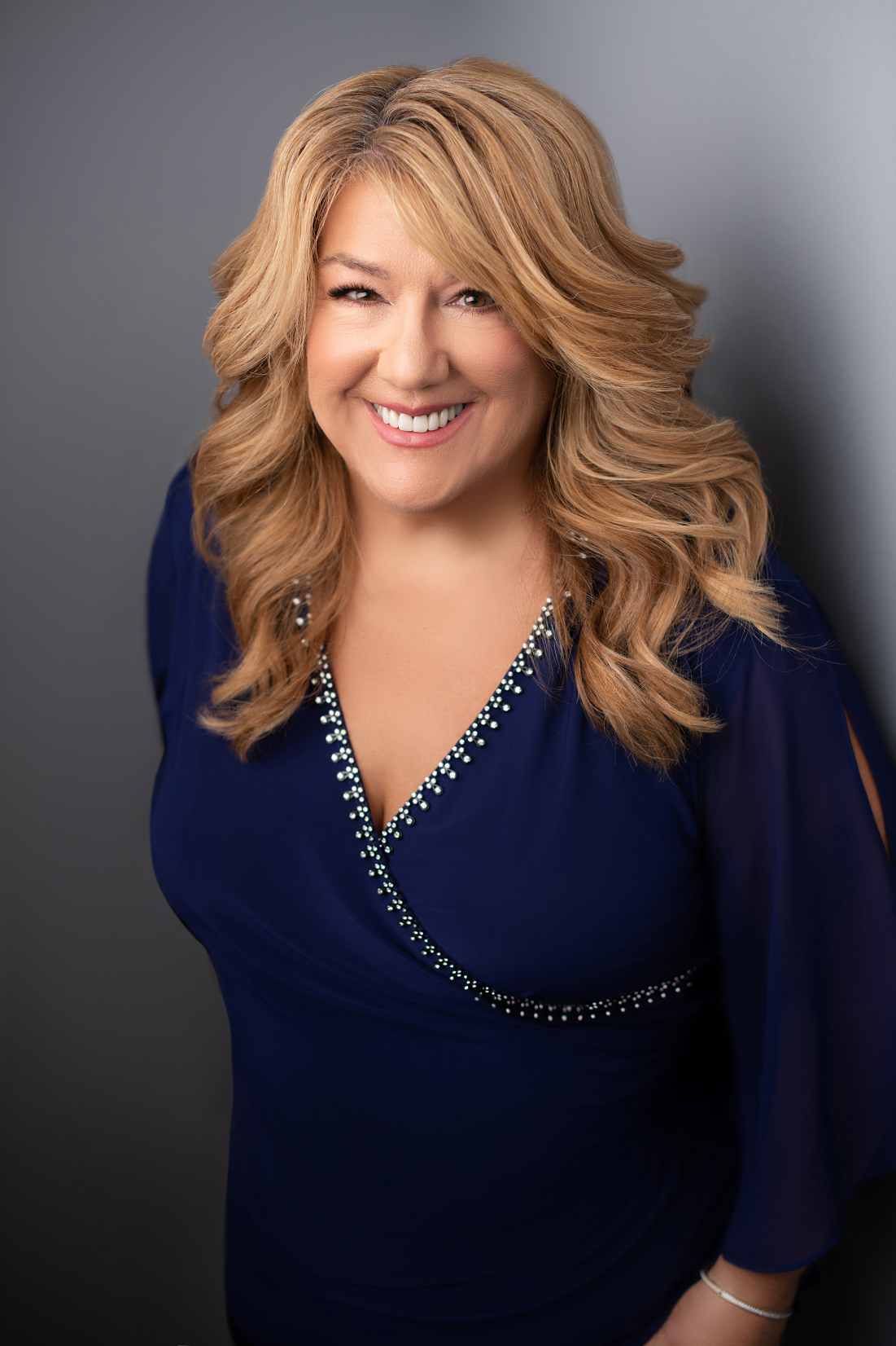 Donna Leonard - Sales Associate in Fort Myers, FL