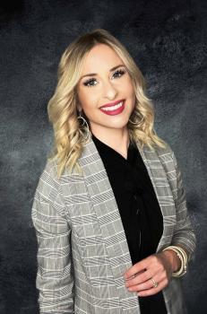 Valarie Glenn - Broker of Record in Murfreesboro, TN
