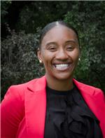 Eboni Mills - Associate Broker in Chicago, IL