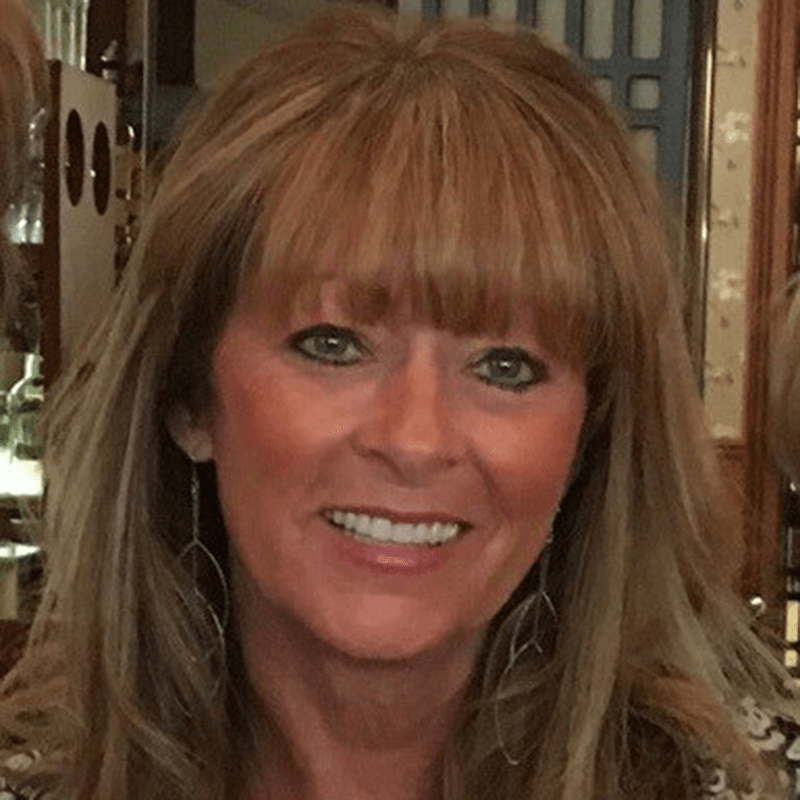 Jaime Zink - Sales Associate in Morris, IL