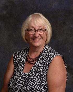 Linda Warren - Sales Associate in Lapeer, MI