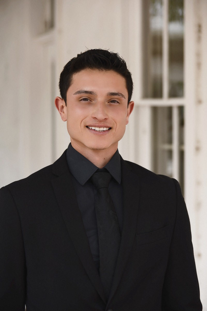 Michael Perez - Sales Associate in Albuquerque, NM