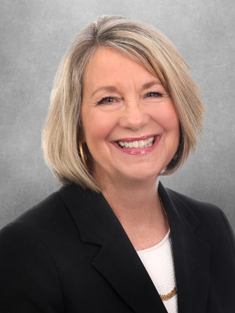 Brenda Dubbelman - Sales Associate in Cary, NC