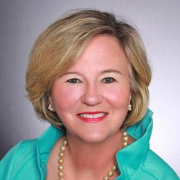 Karen Mccartin - Broker in Jeffersonville, IN