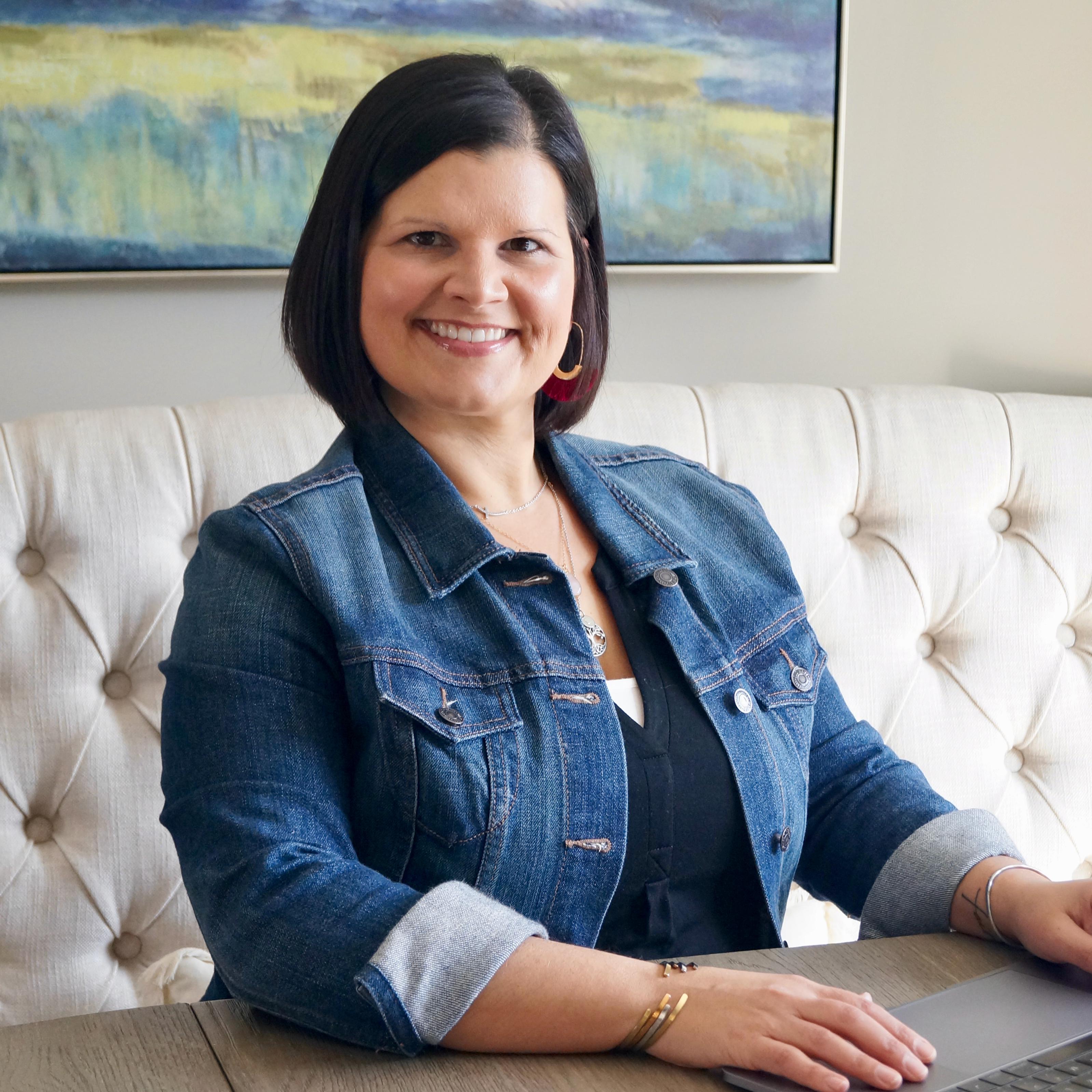 Lyndi Gesiorski - Real Estate Consultant in Cleveland, OH