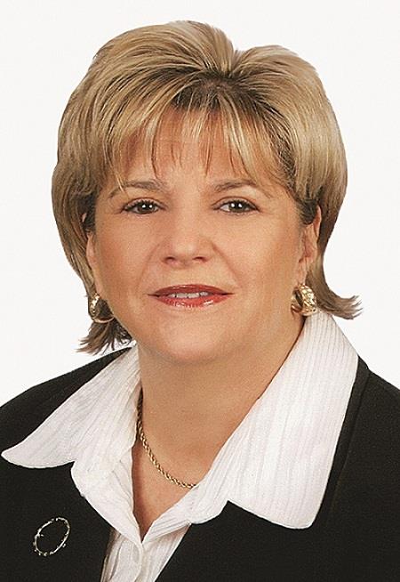 Linda Johnson - Sales Associate in Norfolk, VA
