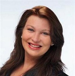 Kelly West - Realtor in Weed, CA