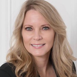 Melanie Nielsen in Austin, TX