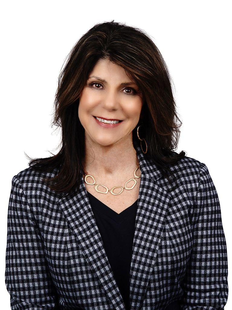 Cathy Surratt - Realtor in Longview, TX
