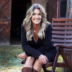Cathie Nicholson - Sales Associate in Evergreen, CO