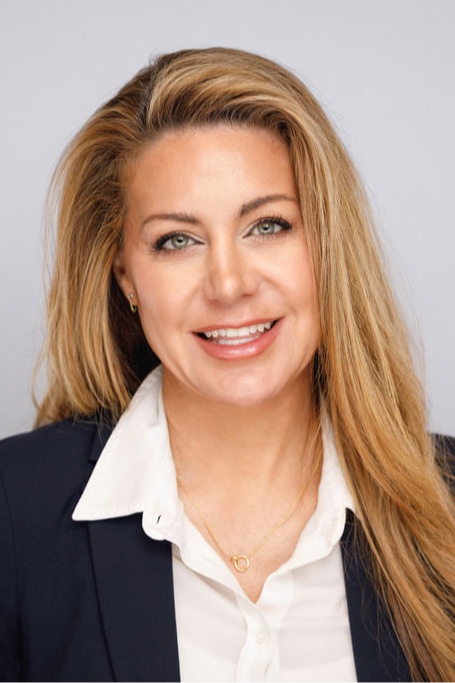 Jessica Lowe - Sales Associate in Saint Paul, MN