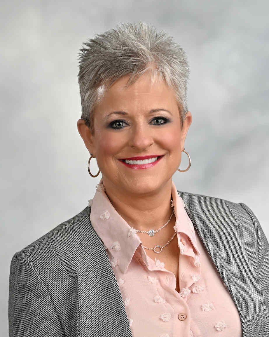 Lynn Randazzo - Licensed Real Estate Broker in Bourbonnais, IL