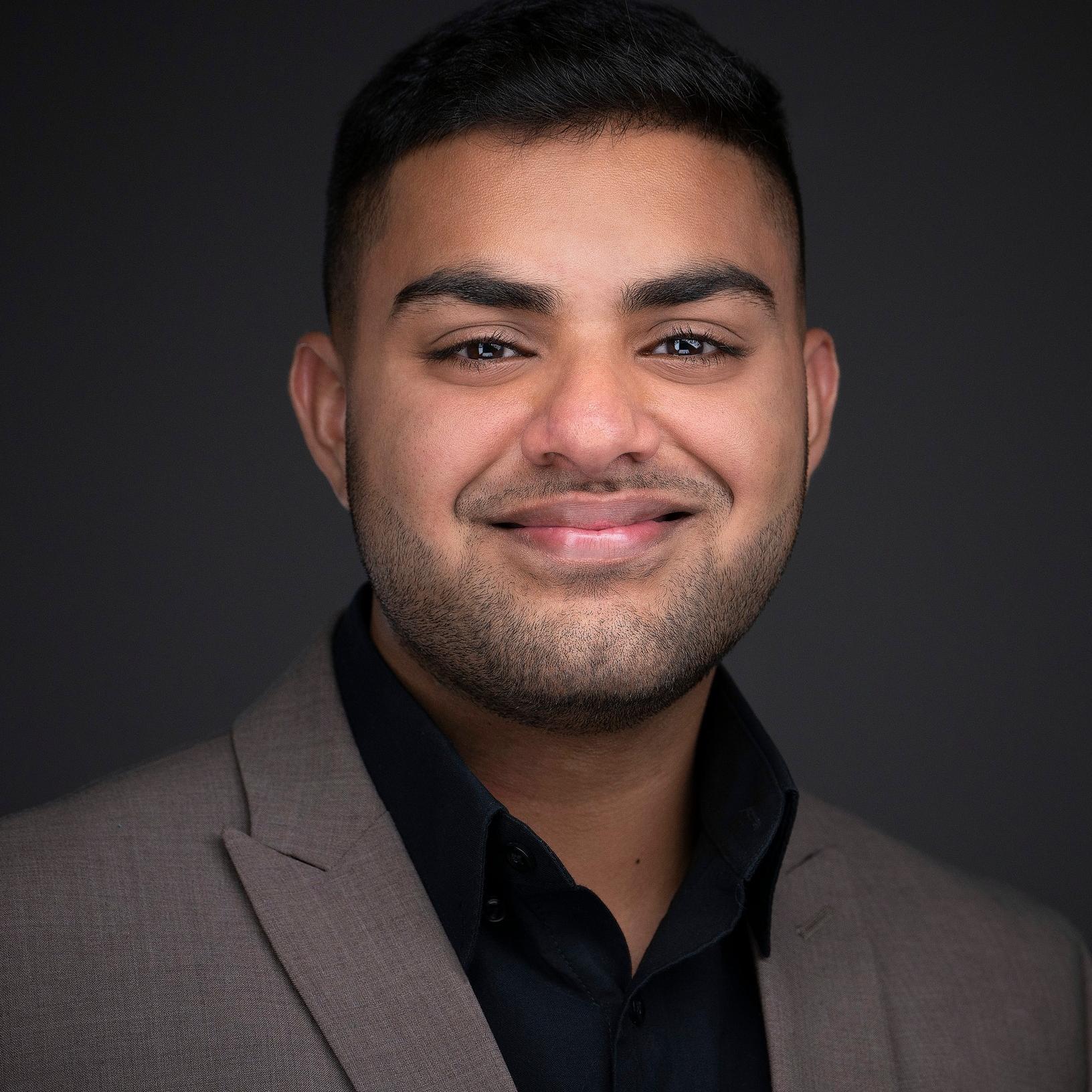 Ashmir Mehandi - Real Estate Consultant in Olathe, MO
