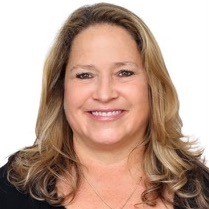 Amanda Tolmach - Agent in Long Beach, NY