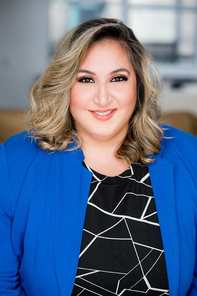 Angelica Valentin - Sales Associate in Chicago, IL