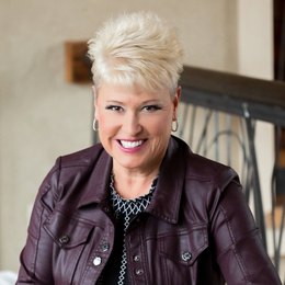 Tamara Van Krey - Real Estate Consultant in Appleton, WI